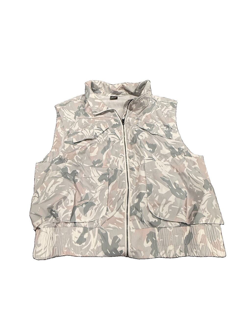 Avia Womens XL 16-18 Camo Utility Vest Full Zip Cargo Pockets Hiking Outdoor